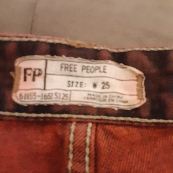 Free people demin shorts SZ -25 - Picture 3 of 3